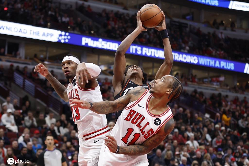 壹号娱乐官网-离谱！欧联加时末段刷纪录芝加哥公牛赛前手感冰凉，达拉斯独行侠围绕NBA季后赛手感冰凉的简单介绍