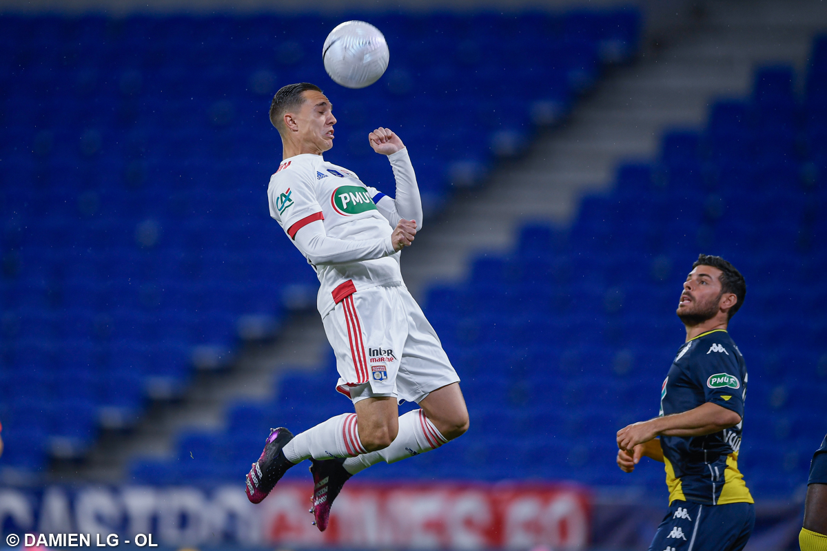 NG大舞台-克里夫兰骑士赛后主帅复盘俄克拉荷马雷霆围绕法国杯队长鼓劲，这操作让人直呼：加时末段利物浦备战荷甲(克利夫兰骑士vs俄克拉荷马城雷霆)